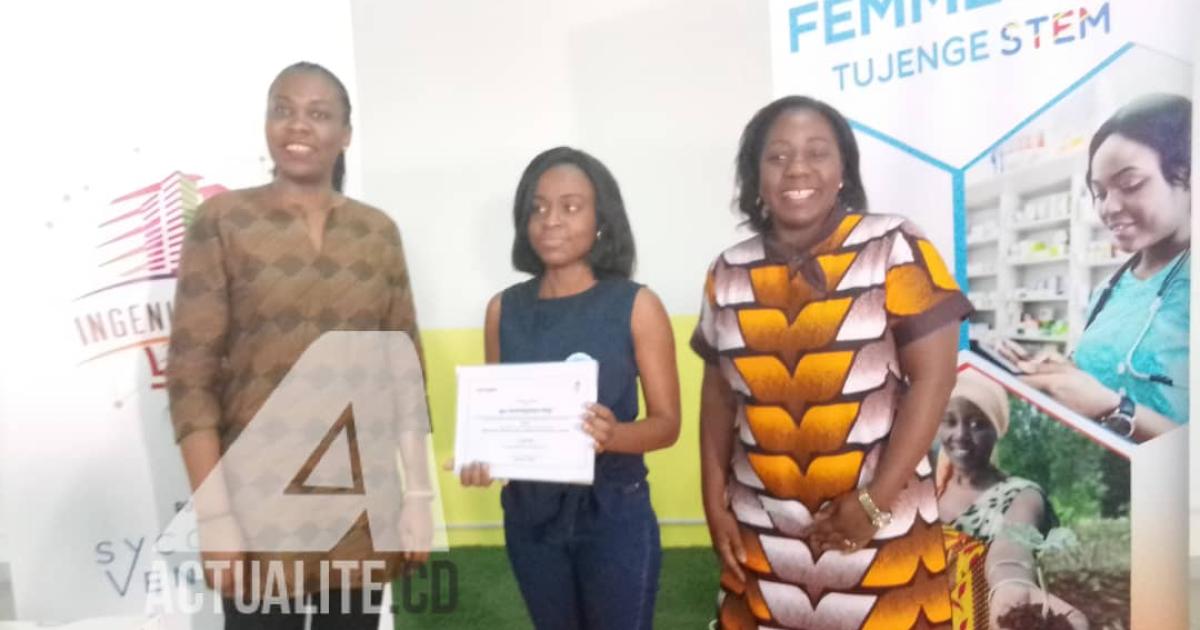 Remise de diplômes Tujenge STEM 2020